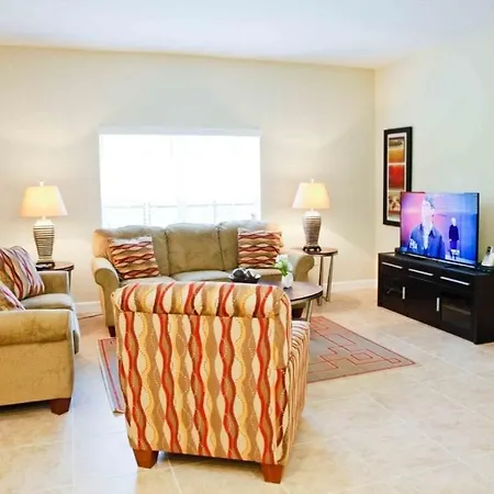 2931 Banana Palm Road Townhouse Villa